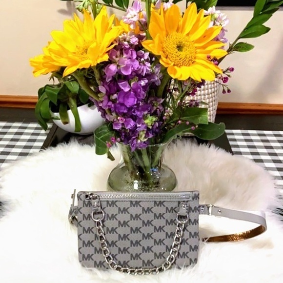 Michael Kors Handbags - NWT Michael Kors belt bag